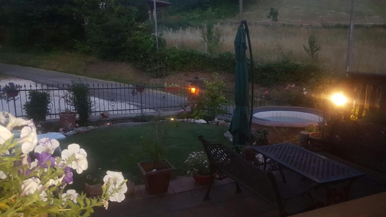 Beb Villa Sorriso San Benedetto Val di Sambro Екстериор снимка